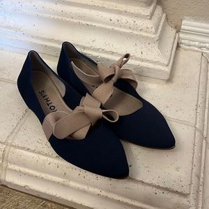 Rothy’s The Point Bow in Sapphire 10.5